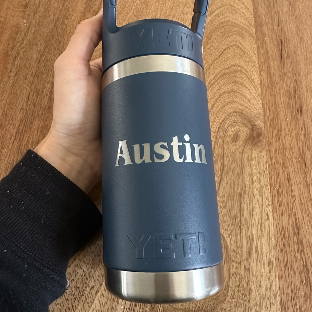 YETI Navy Stainless Steel Bottle with Handle